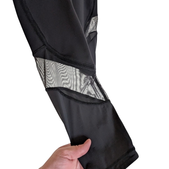 Lululemon Fresh In Mesh Tight (25") Black 9/17 Full On Luon Active Run Women's 6 - Picture 8 of 14